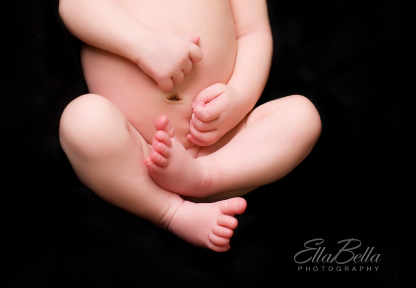 babyfriesen_20090202_123-web-handsfeet