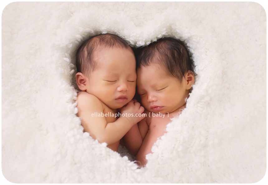 Two Hearts { Austin Newborn Photographer } Ella Bella Photography