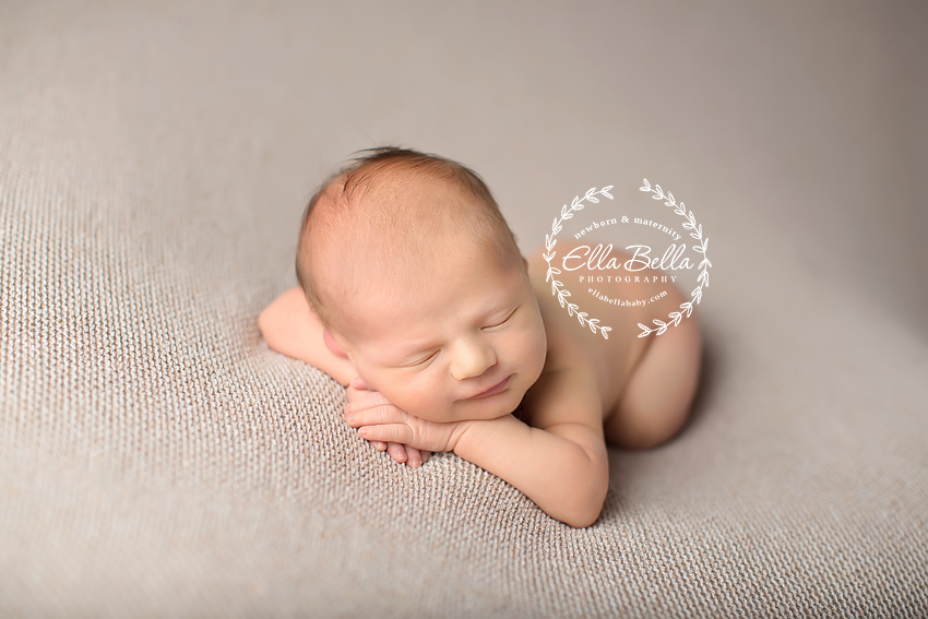 Newborn Photos by Ella Bella Photography - Dallas Newborn Photographer - Mckinney Newborn Photographer